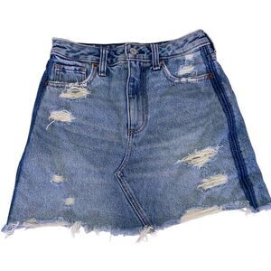 Abercrombie & Fitch Woman's Zoe Natural Rise Vintage Distressed Skirt Size 24/00